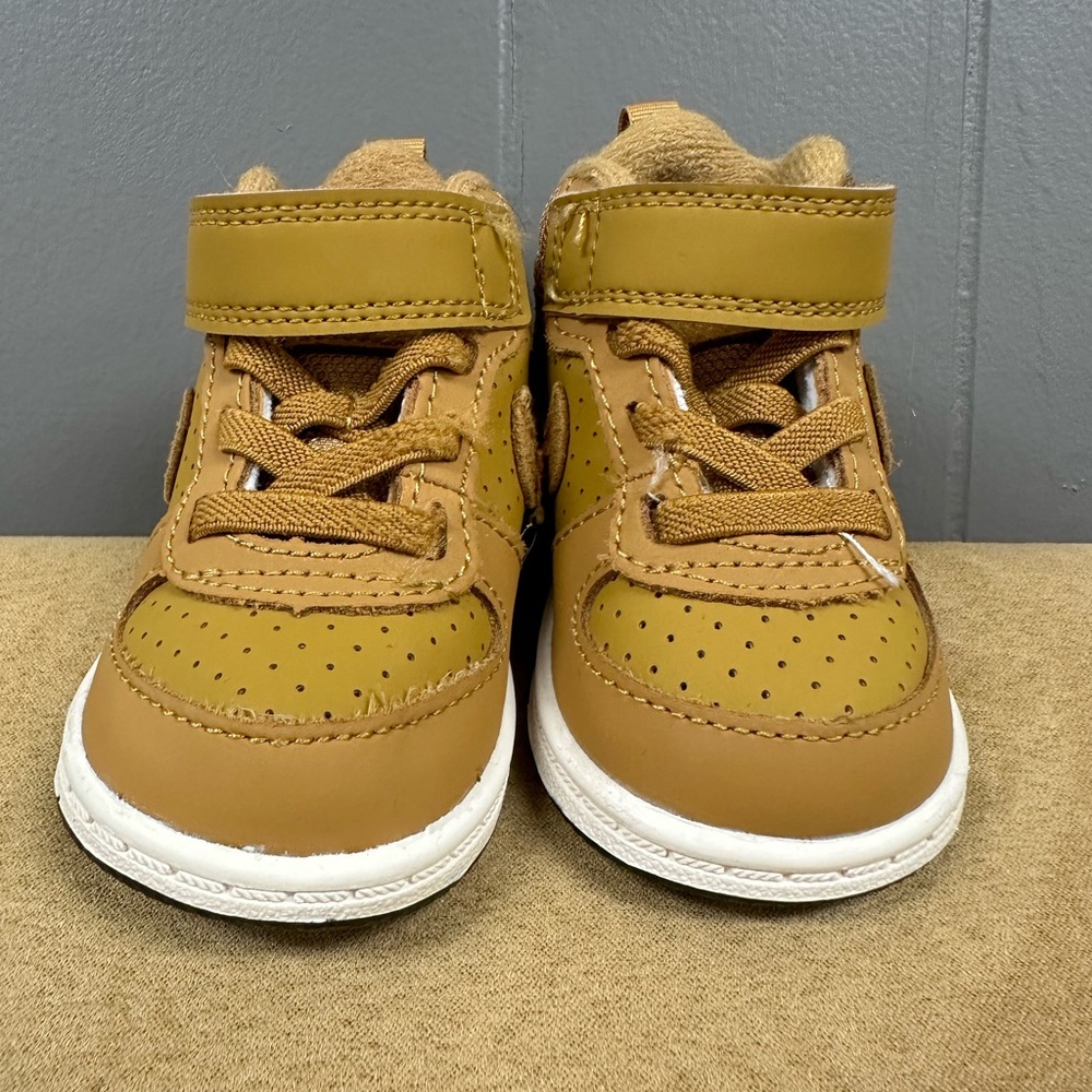Nike Tan Sneakers with Velcro Strap and Padded Collar